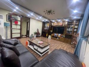 Bán nhà Xuân Đỉnh 45m2 15ty lô góc, mặt ngõ ô tô