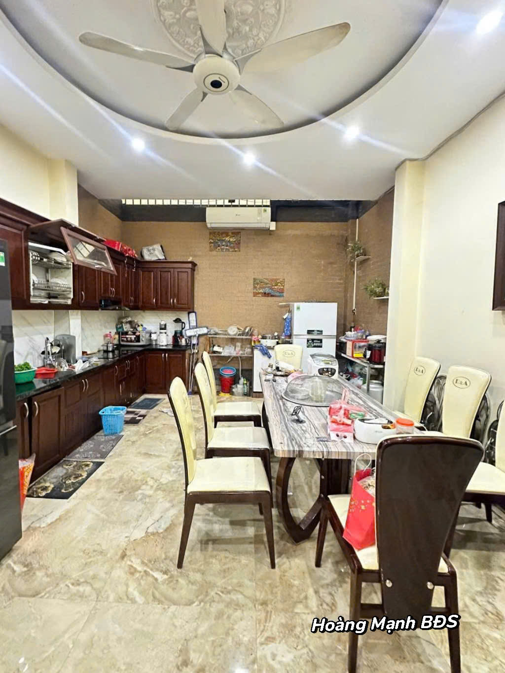 BÁN CĂN LIỀN KỀ LA KHÊ, MẶT TIỀN ĐẸP, THANG MÁY NHẬP KHẨU, 50M2 - NHỈNH 16 TỶ