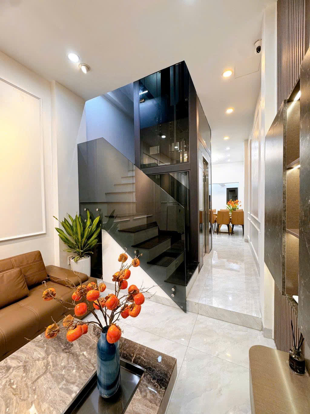 HÀNG XỊN VẠN PHÚC HÀ ĐÔNG BAY CỰC NHANH - OTO ĐỖ CỬA - 5 TẦNG THANG MÁY  - KINH DOANH - PHÂN LÔ BÀN CỜ - 2 THOÁNG TRƯỚC SAU- BA BƯỚC RA MẶT PHỐ ĐƯỜNG ĐÔI VẠN PHÚC