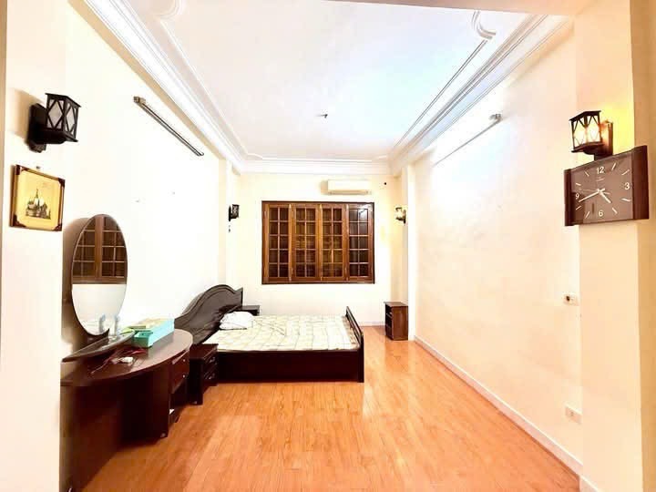 SIÊU PHẨM ĐỐNG ĐA - HIẾM - Ô TÔ TRÁNH - 36m2 - 17,7 Tỷ