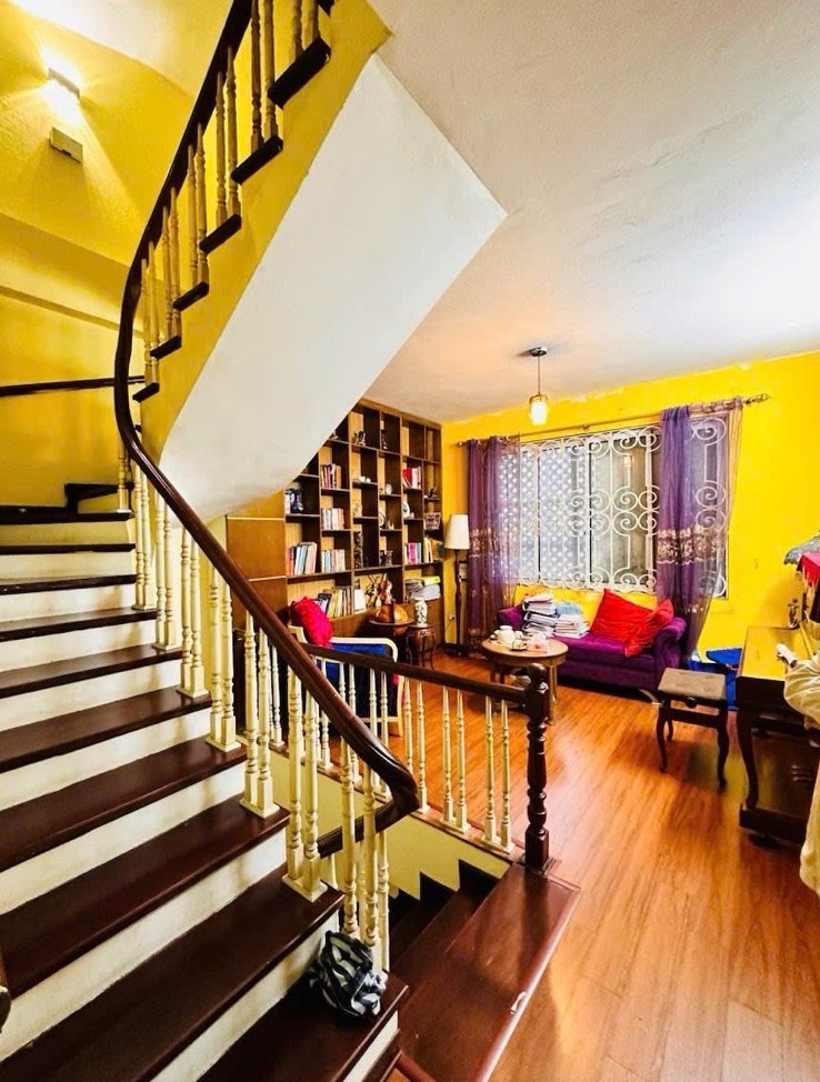 ĐẲNG CẤP THƯỢNG LƯU ĐỐNG ĐA - Ở NGAY - Ô TÔ ĐỖ CỬA - 42m2- 19 Tỷ