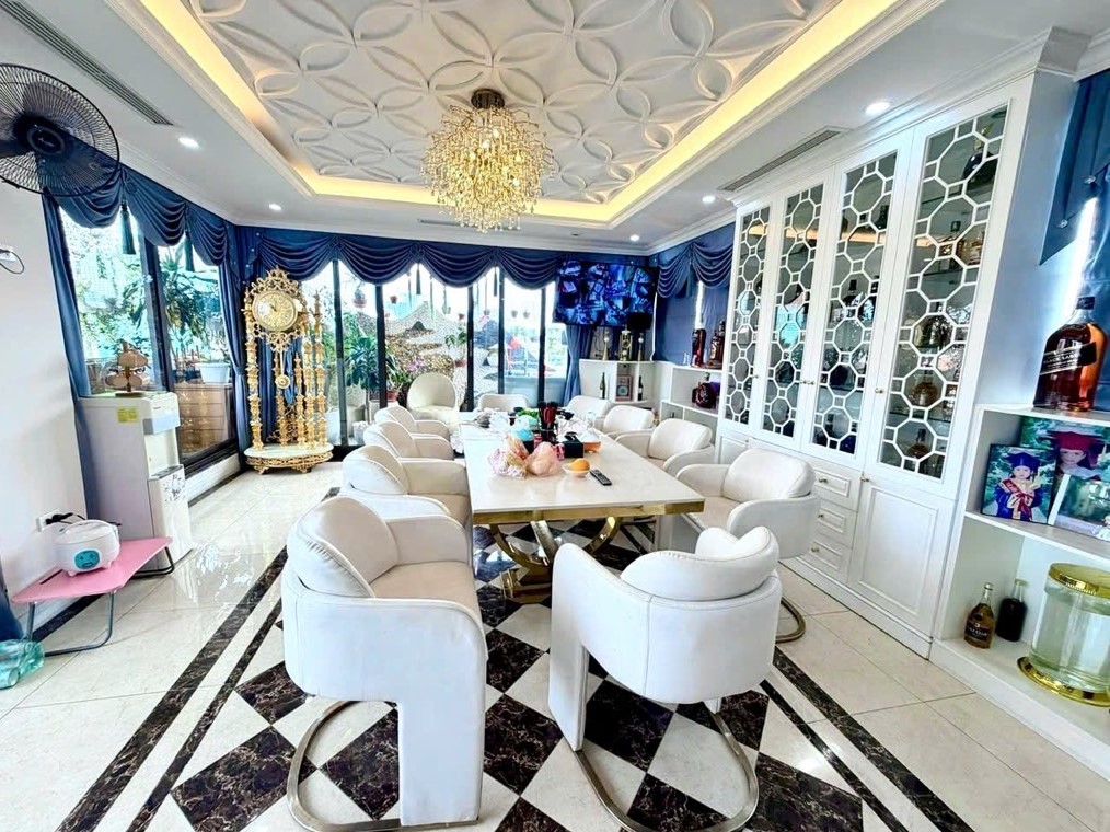 Bán nhà Nguyễn Chí Thanh_10m ra mặt phố chính_3 thế hệ ở vô tư_75m2_giá chào 18,5 tỷ