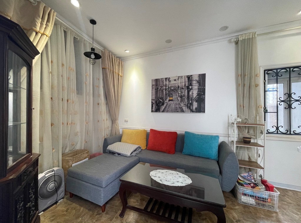 Bán nhà Thái Hà_ô tô đỗ cổng_nhà đẹp mê ly_giá tốt_65m2_giá chào 16,5 tỷ