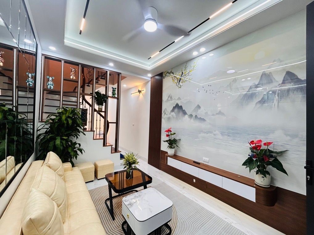 Bán nhà Nguyễn Chí Thanh_lô góc_TC hiếm_dân xây 6 tầng chắc chắn_34m2_giá chào 9,5 tỷ