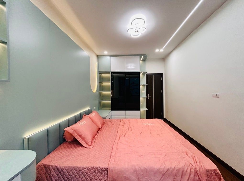 Bán nhà Nguyễn Chí Thanh_lô góc_TC hiếm_dân xây 6 tầng chắc chắn_34m2_giá chào 9,5 tỷ