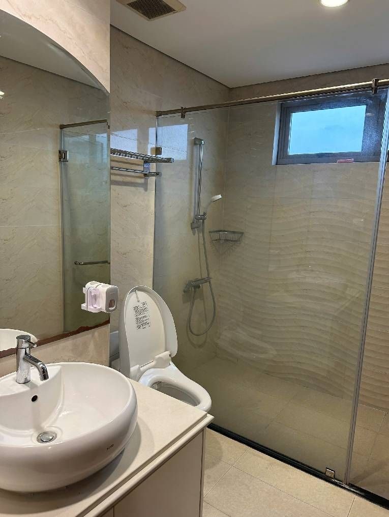 Bán CHCC Vincom Nguyễn Chí Thanh_lô góc đón nắng_cực hiếm nhà bán_129m2_giá chào 19 tỷ