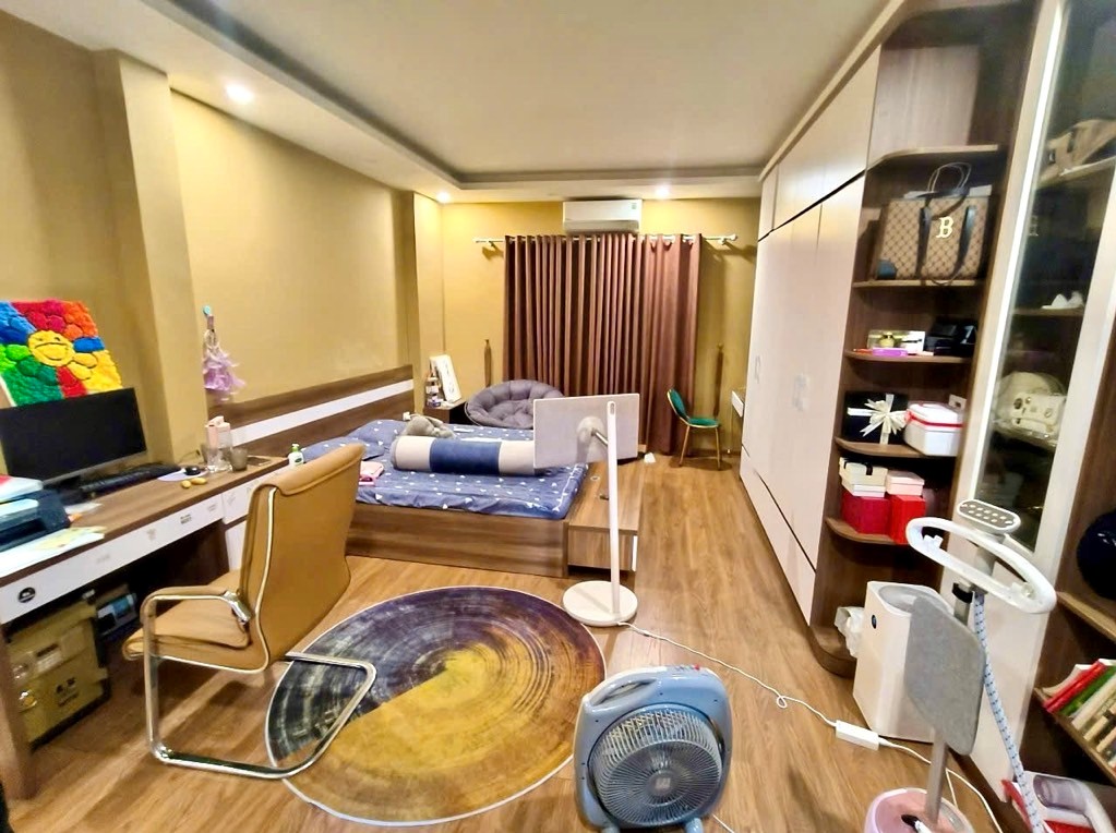 Bán nhà Đặng Tiến Đông_5 tầng chắc chắn ở ngay_sổ đỏ sẵn_45m2_giá chào 11,5 tỷ