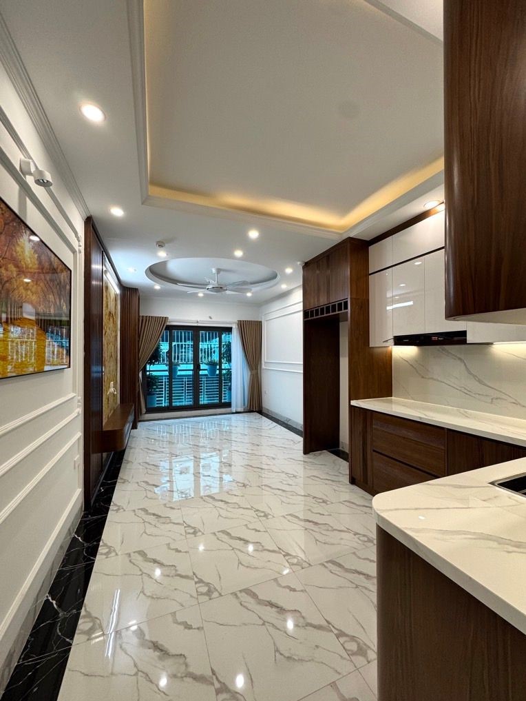 Bán nhà Nguyễn Chí Thanh_ngõ 91 kd ô tô tránh sầm uất_thang máy_40m2_giá chào 22,5 tỷ