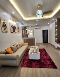 BÁN NHÀ HOÀNG CẦU - “ĐẸP NHƯ TIÊN” - 40m2 - 17 Tỷ