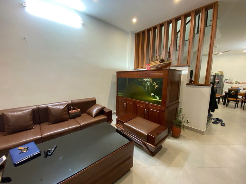 NHÀ ĐẸP -4 NGỦ- 3 VỆ SINH -GẦN OTO TRUNG TÂM QUẬN ĐỐNG ĐA