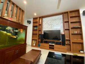 NHÀ ĐẸP -4 NGỦ- 3 VỆ SINH -GẦN OTO TRUNG TÂM QUẬN ĐỐNG ĐA