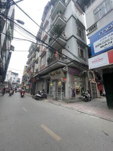 BÁN TÒA CHUNG CƯ MINI - DÒNG TIỀN KHỦNG -TRUNG TÂM QUẬN ĐỐNG ĐA