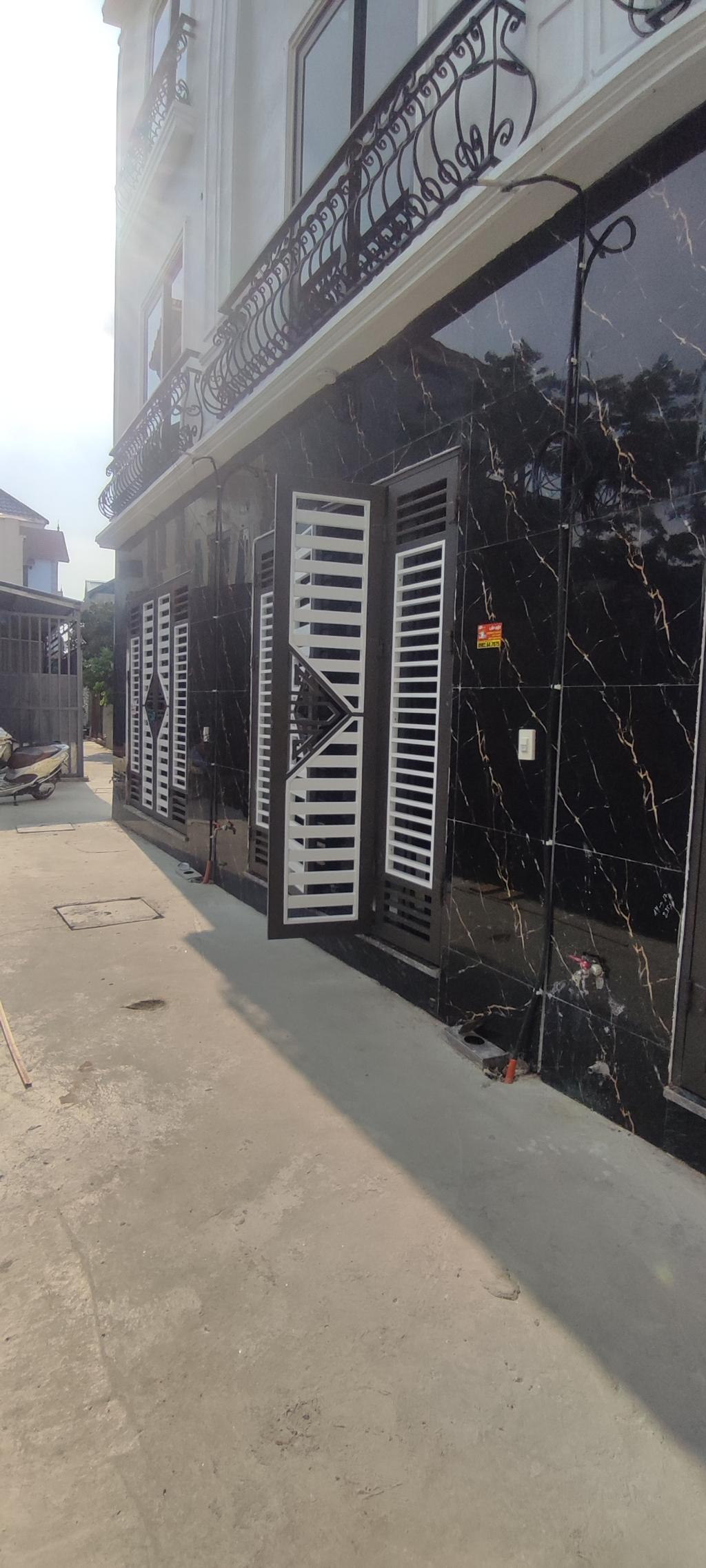 Bán nhà Ngõ Bồ Đa - Nhà Đẹp 4 Phòng Ngủ - Giá 3.45 Tỷ