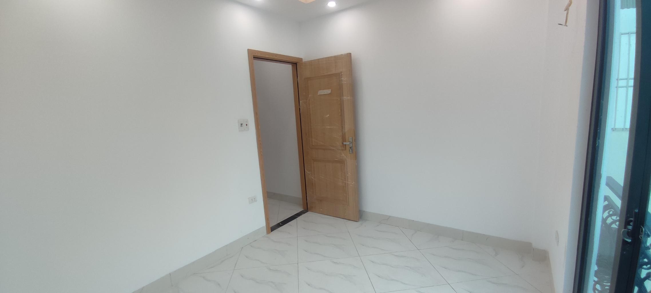 Bán nhà Ngõ Bồ Đa - Nhà Đẹp 4 Phòng Ngủ - Giá 3.45 Tỷ