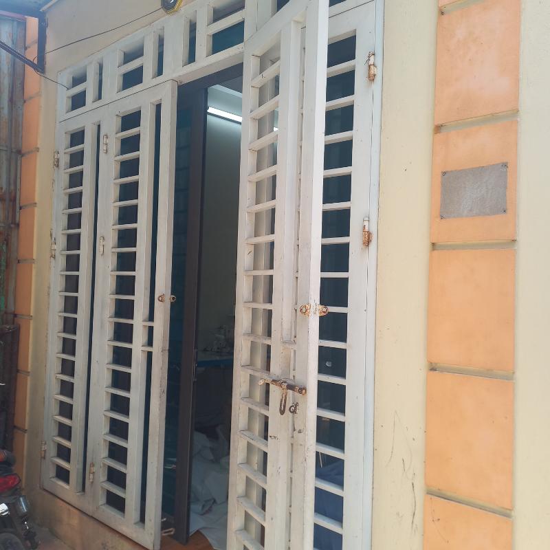 Bán nhà Đường Hòa Bình - Yên Nghĩa - Nhà dân xây kiên cố, ngõ đi riêng, gần trường học - Giá 3,8 tỷ