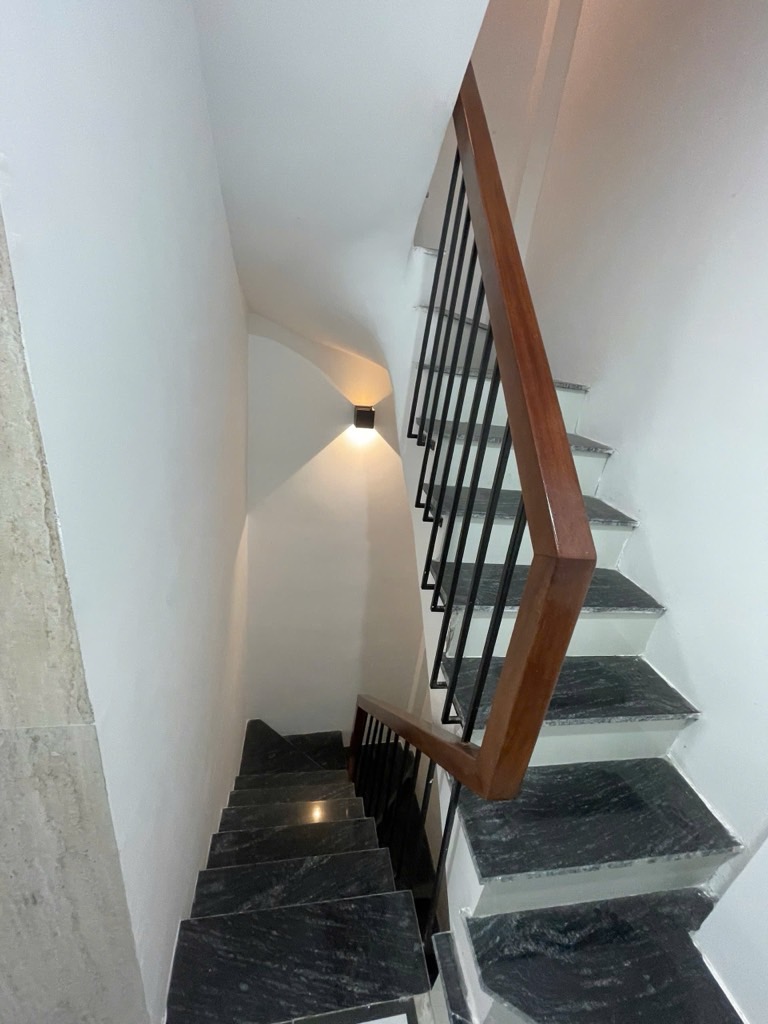Bán nhà Trường Chinh - Nhà xây mới 7 tầng thang máy - 10.3 tỷ