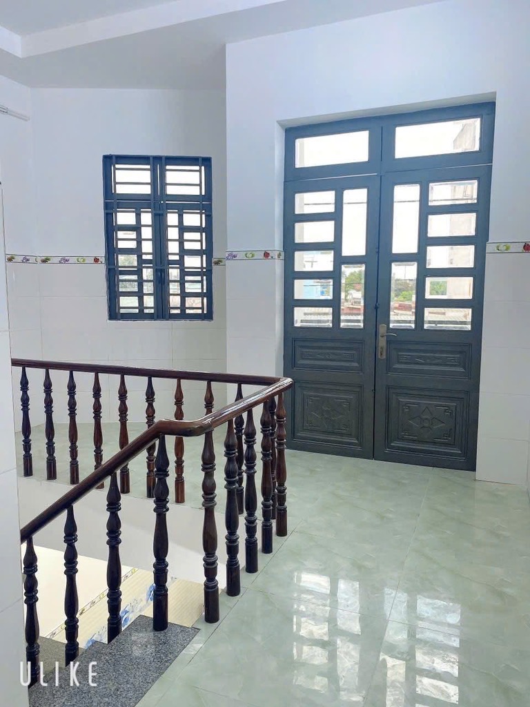 BÁN NHÀ MẶT TIỀN LỚN 10M chỉ 2tỷ1 HÓC MÔN Q12
