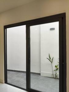 NHÀ ĐẸP-SHR- HXH 7Chổ- ĐÔNG THẠNH HÓC MÔN HƠN 3TỶ
