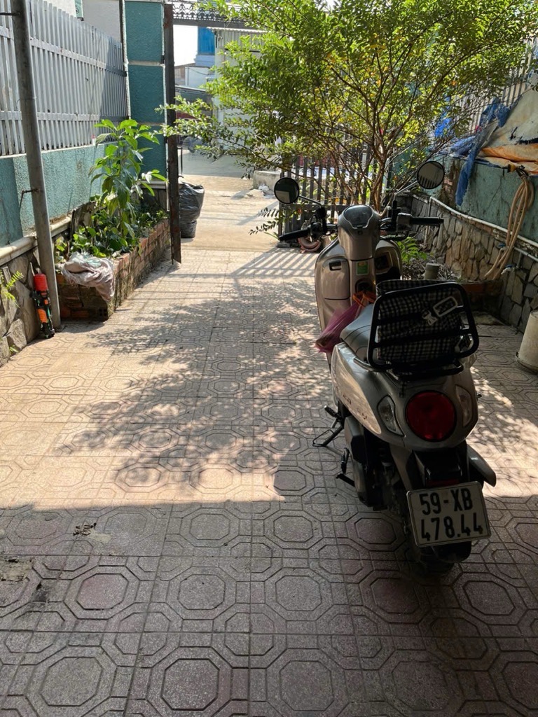 BÁN NHÀ 2 TẦNG GẦN 80M2 NGAY QUỐC LỘ 13 PHƯỜNG HIỆP BÌNH PHƯỚC NHỈNH 5 TỶ