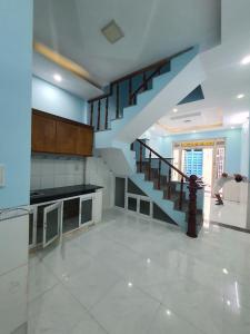 BÁN NHÀ 2 TẦNG ĐƯỜNG 6 NGAY CHỢ BÌNH TRIỆU 40M2 HƠN 3 TỶ