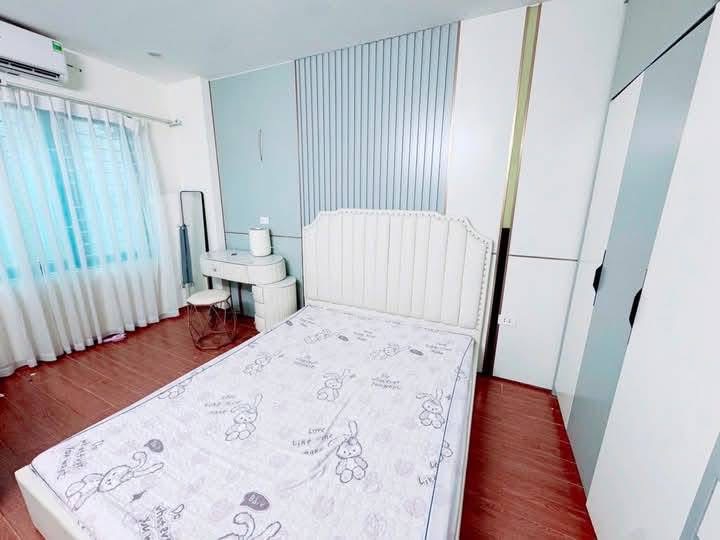 NHÀ ĐẸP MỚI CỨNG TẠI BA ĐÌNH - MT 5M5 - GẦN PHỐ - GIÁ CỰC HẤP DẪN