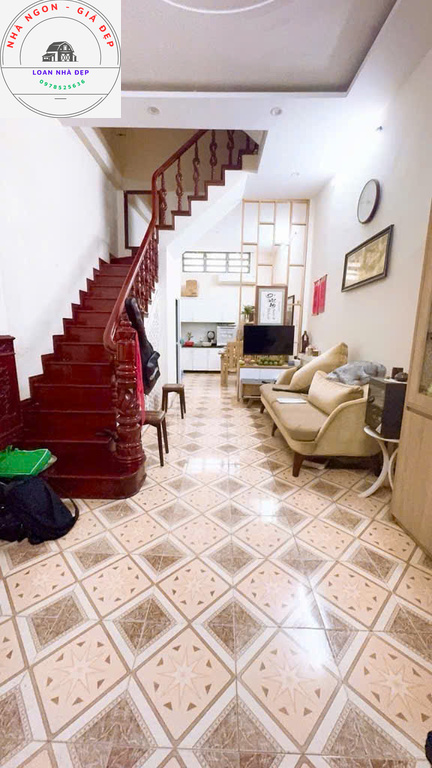 Giảng Võ, ô tô tránh- 50m2 hơn 11 tỷ- Kinh doanh đỉnh- dòng tiền 15tr/ tháng.