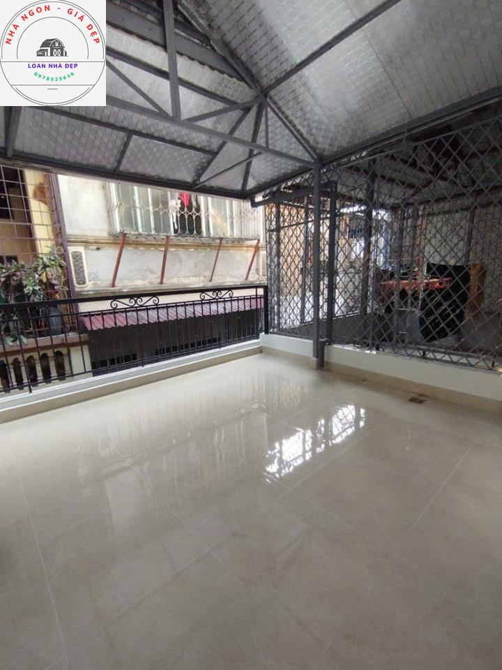  Phân lô Quân Đội Lê Trọng Tấn- 37m2 – hơn 12 tỷ- ô tô tránh- kinh doanh hoặc ở sướng