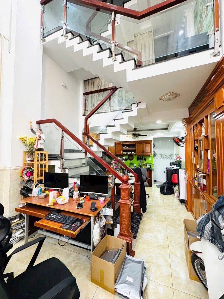 Nhà Bán Bình Hưng hoà B 3Tầng 6,3 tỷ