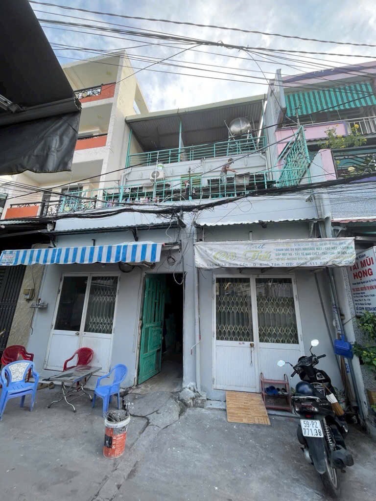 Nhà Bán Lê đình cẩn tân tạo bình tân