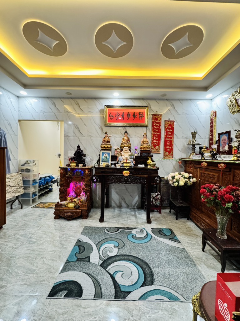 Nhà Phố, Mặt Tiền, Hẻm Xe Hơi, Nhà Cấp 4 Chính Chủ Bán Gấp Đường Nguyễn Tri Phương, Sổ Hồng Riêng!