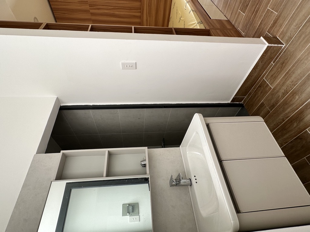 Nhà Phố, Mặt Tiền, Hẻm Xe Hơi, Nhà Cấp 4 Chính Chủ Bán Gấp Đường 3/2, Sổ Hồng Riêng! 5 tỷ