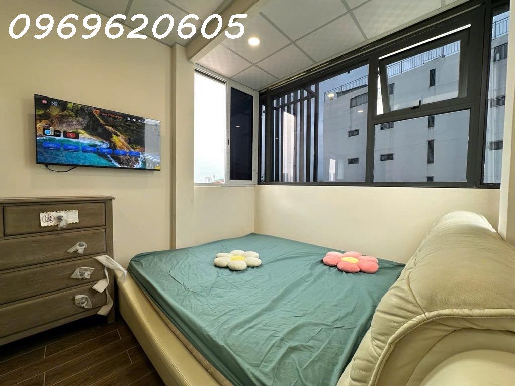 Bán Nhà Quận 7, nhà MỚI Ở NGAY, ngang lớn 5m, giá chỉ nhỉnh 3 tỷ