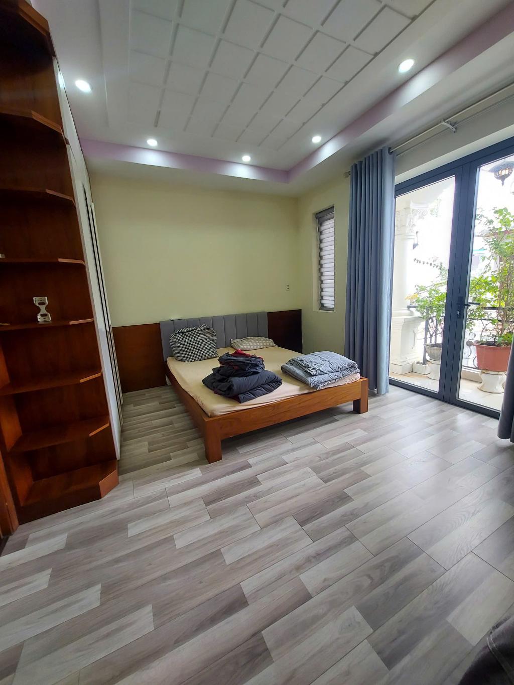 Bán nhà có THANG MÁY - 3 TẦNG - NHỈNH 6 TỎI - HIMLAM - Đ. NGUYỄN THỊ THẬP QUẬN 7