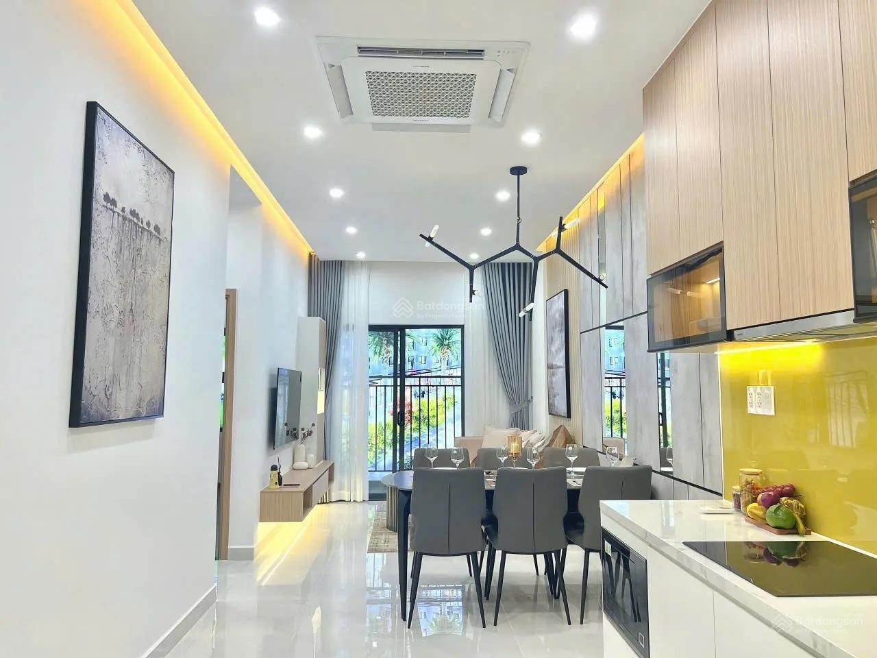 Căn hộ 2PN-1tỷ3 mặt tiền QL1A-gần chợ Bình Chánh. Nút giao Bến Lức-Long Thành, full tiện ích