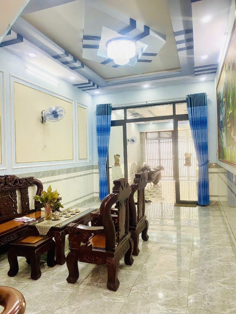 Siêu phẩm nhà quận 12 - xe hơi vao tận nhà- full nội thất