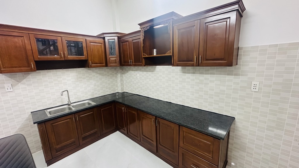 NHÀ MỚI Ở NGAY 51m2 - HẺM OTO 200m RA LÂM THỊ HỐ - GIÁ CHỈ NHỈNH 5tỷ