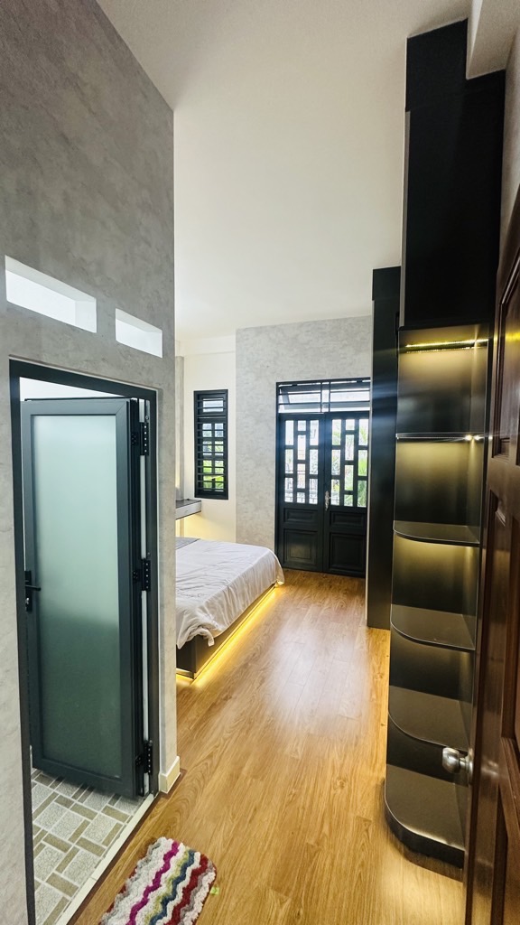 NHÀ MỚI Ở NGAY 51m2 - HẺM OTO 200m RA LÂM THỊ HỐ - GIÁ CHỈ NHỈNH 5tỷ