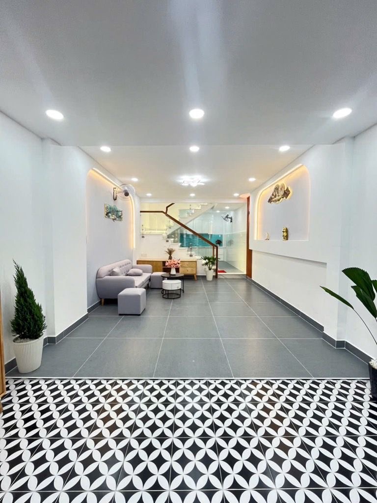 HẺM 5m xe hơi TRẦN THỊ NĂM nhà mới 50m2 - 2 tầng giá chỉ 5.750 tỷ