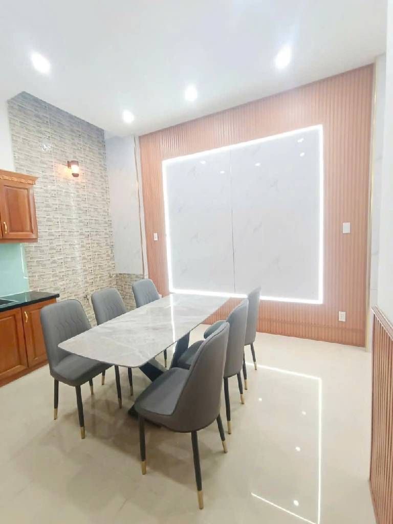 BÁN NHÀ CAO TẦNG KHU ĐỒNG BỘ-TÂN THỚI HIỆP QUẬN 12- HẺM 6M XE HƠI TRÁNH-Giá 6,1tỷ