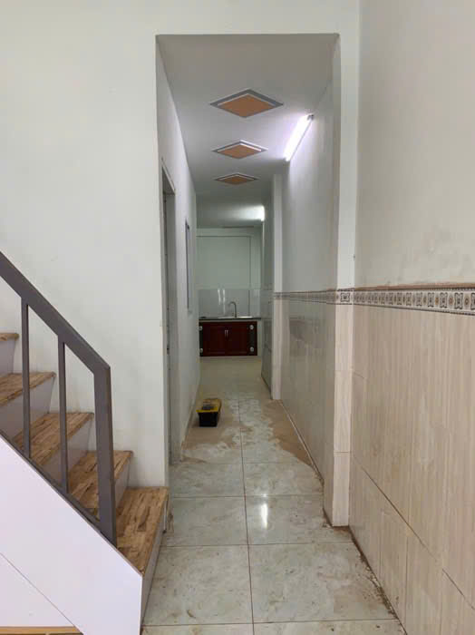 NHỈNH 3 TỶ CÓ NHÀ BÌNH THẠNH 54M2( 4.08 x 13.2 ) MỚI ĐẸP Ở NGAY 1 TRỆT 1 LỬNG 2 PHÒNG NGỦ –GIÁ: 3,6 Tỷ
