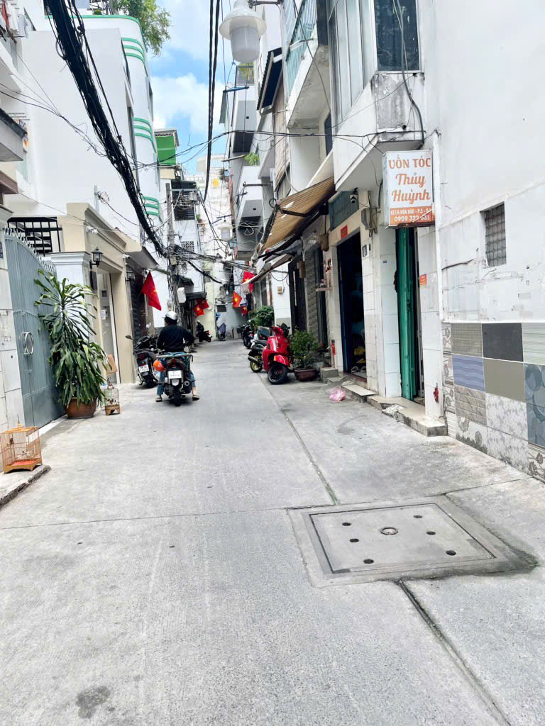 HẺM XE HƠI - 56M2 - CHO THUÊ 8PN 45TR/ THÁNG NGAY TRUNG TÂM Q10 ĐƯỜNG HÒA HẢO GIÁ CỰC TỐT