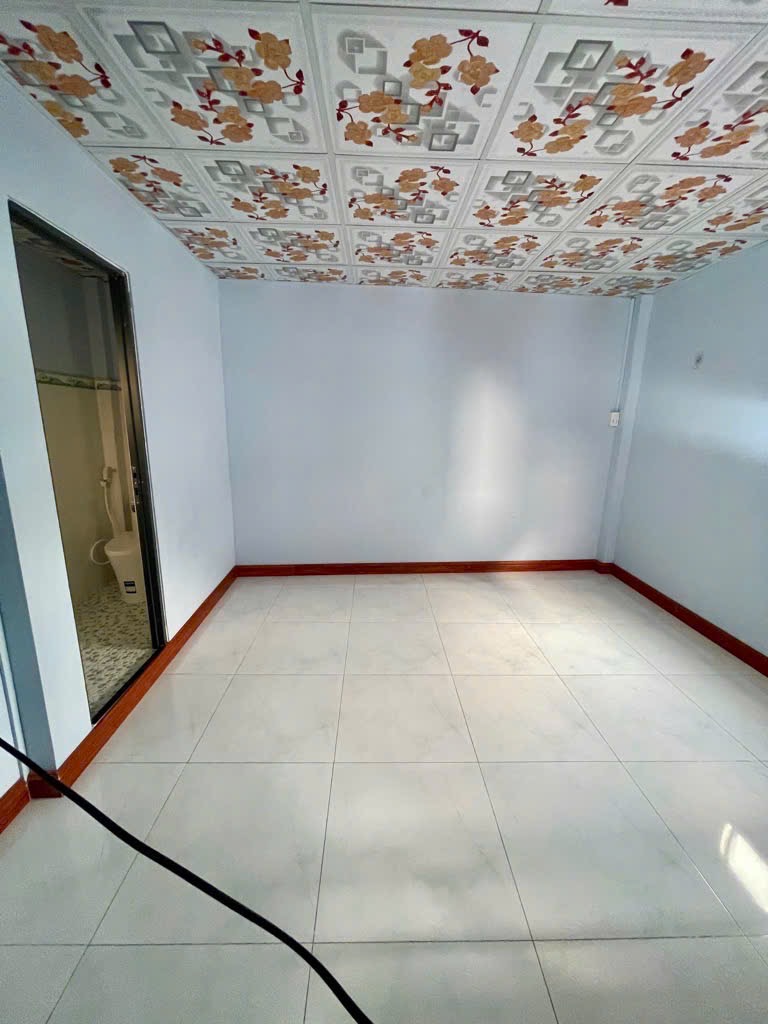 NHÀ TRUNG TÂM TÂN PHÚ Ở NGAY- 40M2 - CHỈ 3.8T TẠI TÂN SƠN NHÌ - TÂN PHÚ