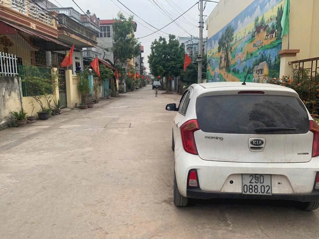 SIÊU PHẨM- NGỌC THỤY- VỊ TRÍ SIÊU ĐẸP -NGÕ NÔNG- Ô TÔ ĐỖ CỔNG- GIÁ TỐT- NHÀ ĐẸP Ở LUÔN