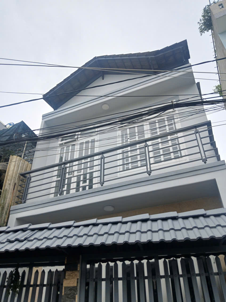 Bán nhà 2 tầng hẻm xe hơi, đường Đỗ Xuân Hợp, phường Phước Long A, Quận 9, 41.3m2, nhỉnh 3 tỷ