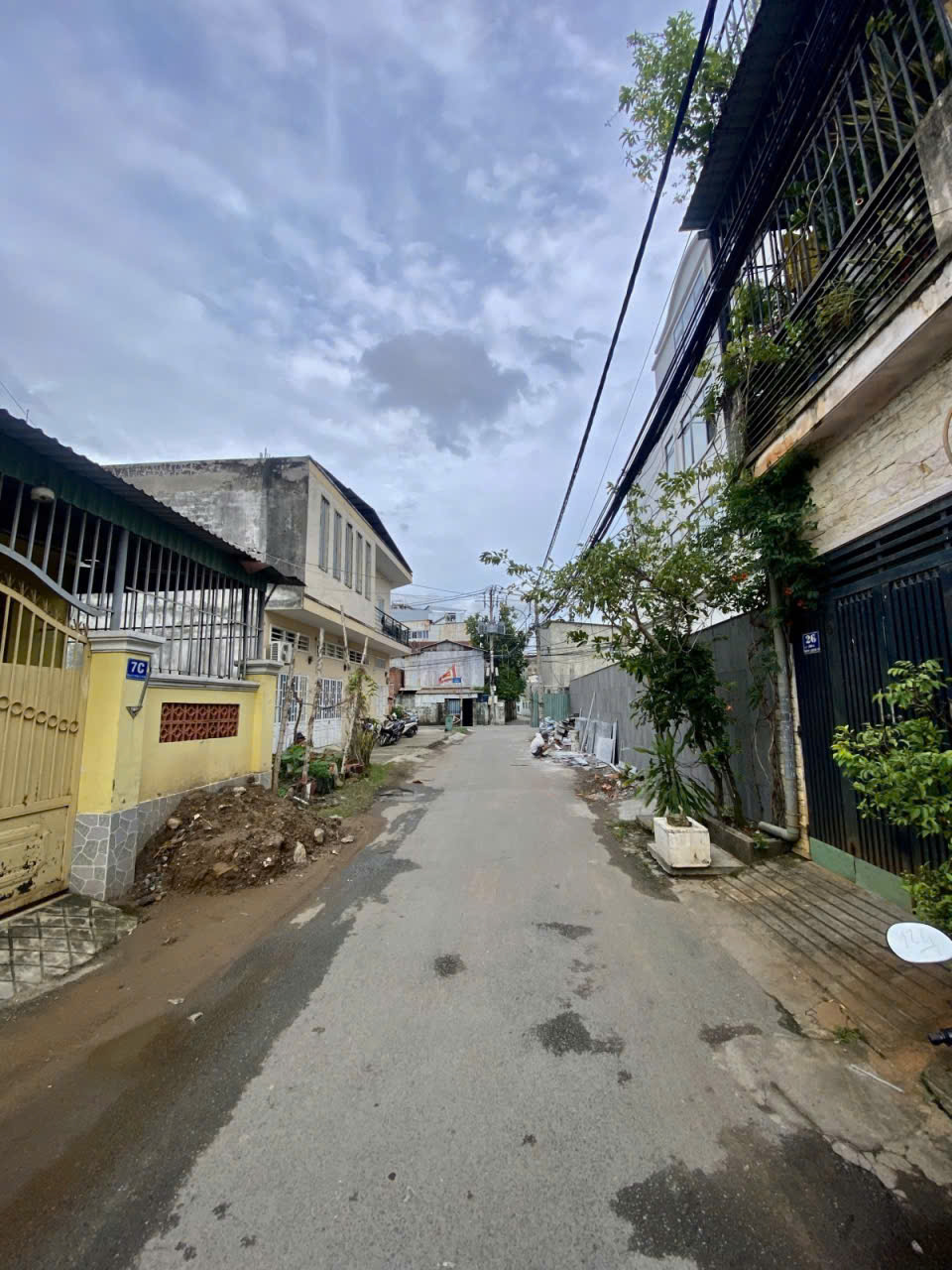 Bán nhà hẻm ô tô đường Bưng Ông Thoàn, phường Phú Hữu, Quận 9, diện tích 73m2, nhỉnh 3 tỷ