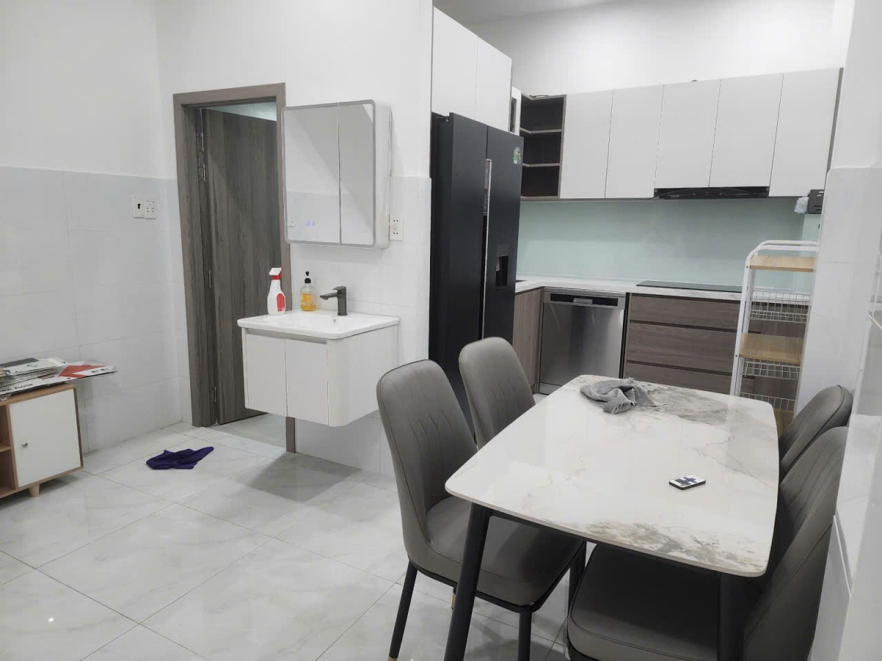 Bán nhà ở ngay hẻm xe hơi đường Hồ Bá Phấn, phường Phước Long A, Quận 9, 61m2, nhỉnh 3 tỷ