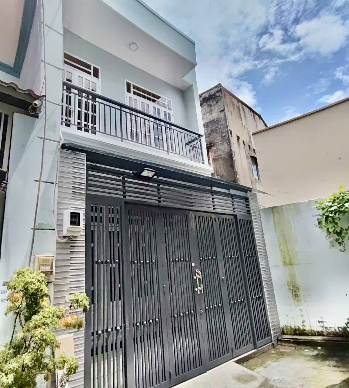 Bán nhà 2 tầng, hẻm xe hơi, đường Tây Hòa, phường Phước Long A, Quận 9, diện tích 76m2, nhỉnh 5 tỷ