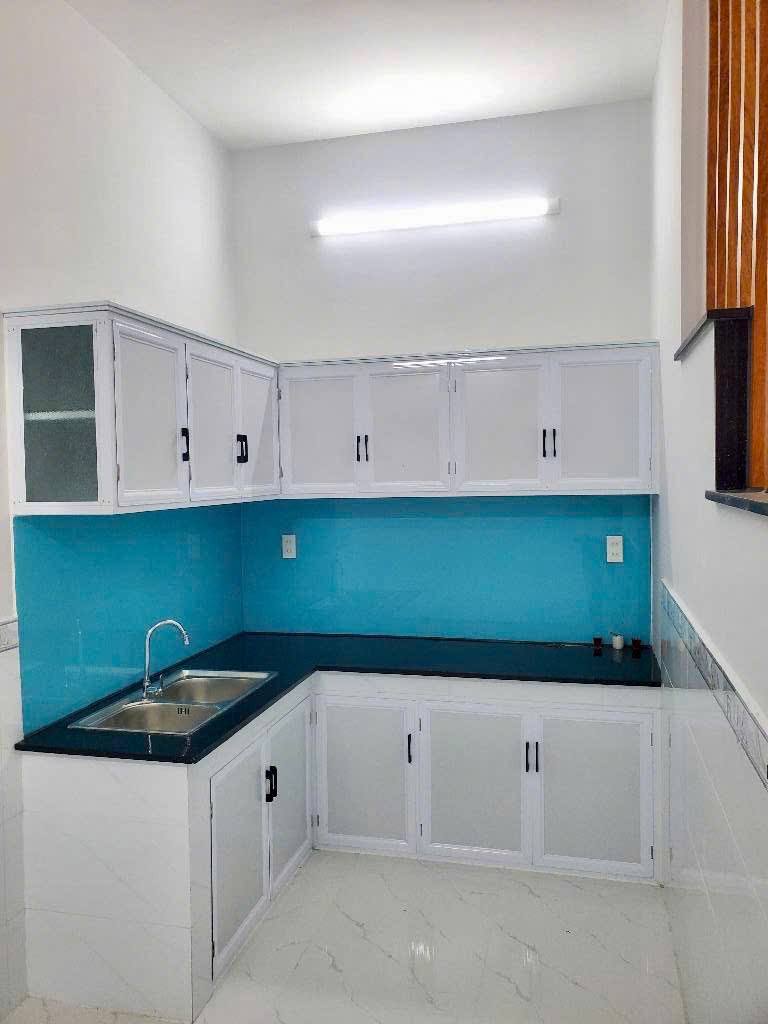 Bán nhà 2 tầng, hẻm xe hơi, đường Tây Hòa, phường Phước Long A, Quận 9, diện tích 76m2, nhỉnh 5 tỷ