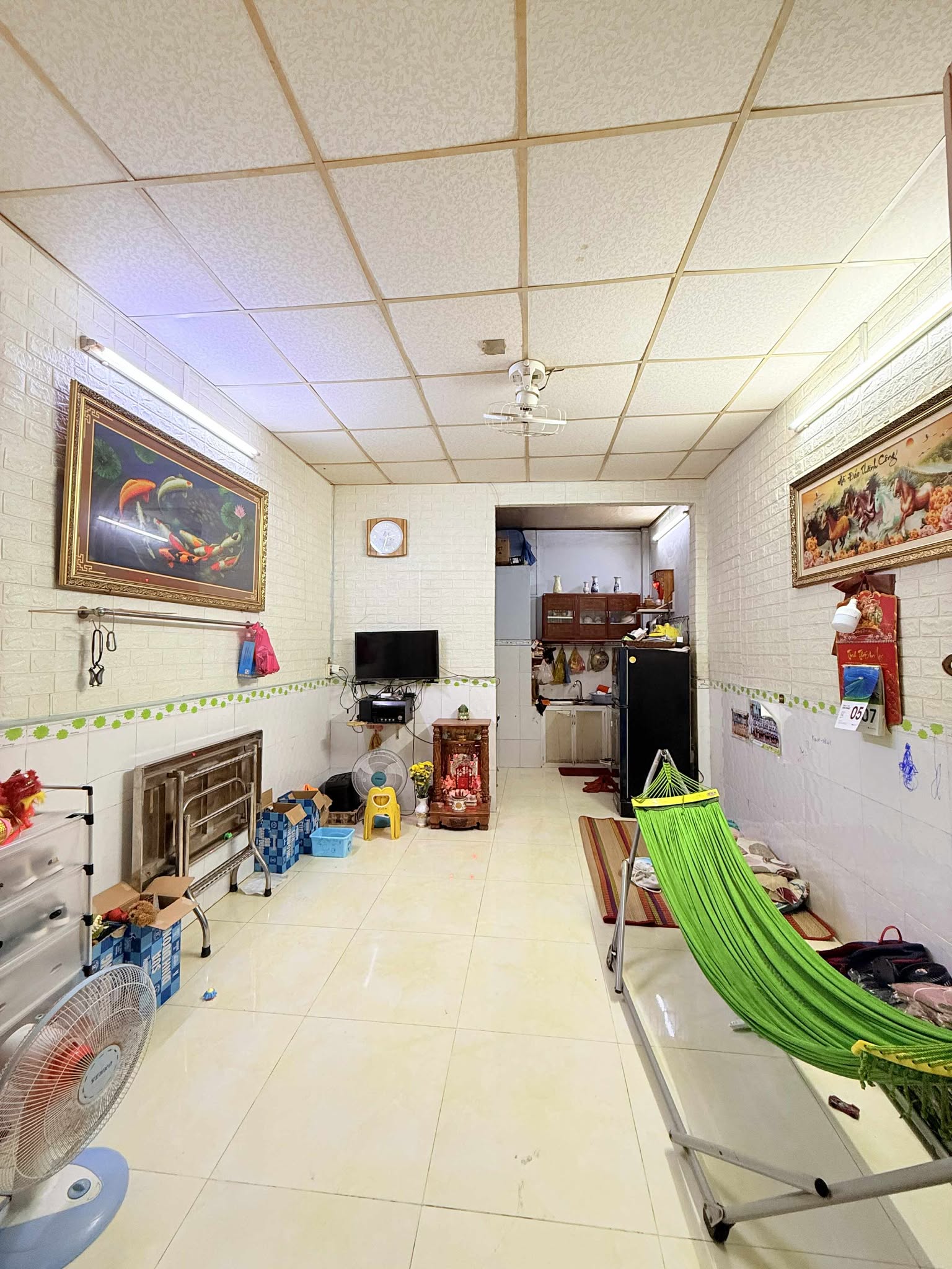 Bán nhà 3 tầng, đường Lê Văn Việt, phường Hiệp Phú, Quận 9, TPHCM, diện tích 40m2, nhỉnh 3 tỷ