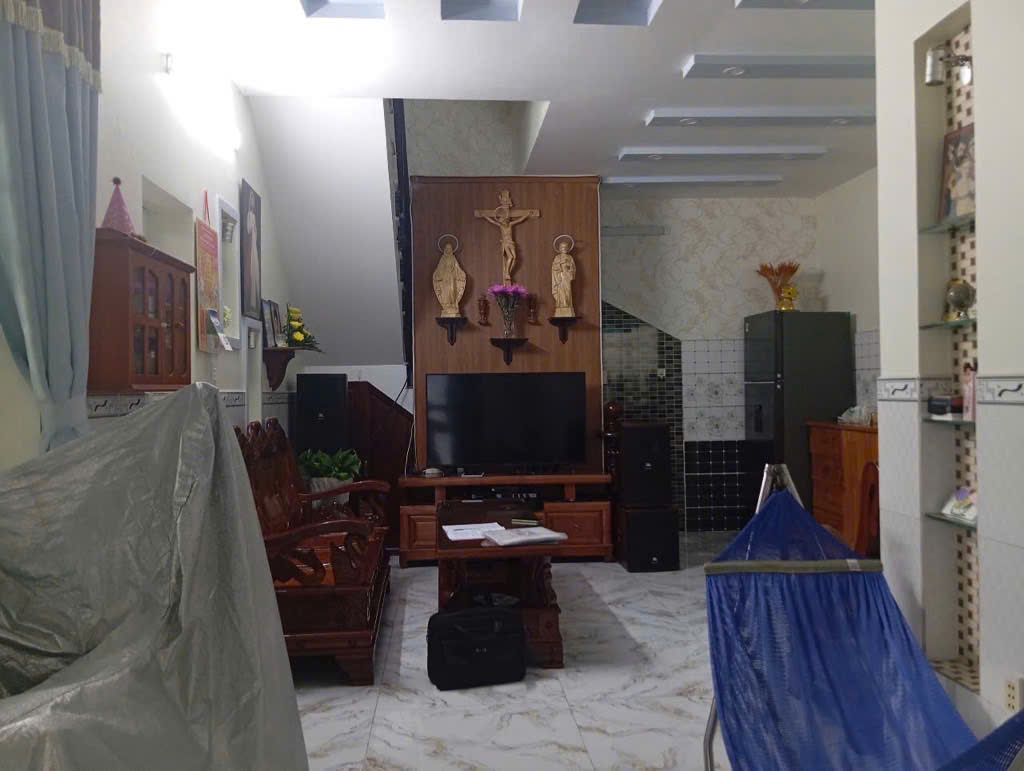 Bán nhà 4 tầng HXH đường Nguyễn Duy Trinh, phường Bình Trưng Đông, Q2, 85m2, nhỉnh 6 tỷ.